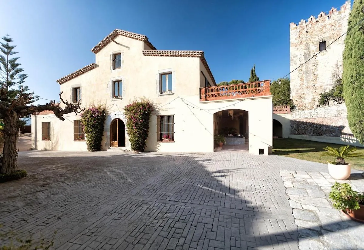 קברילס Mas Vives, Exclusiva Masia Del Siglo XV